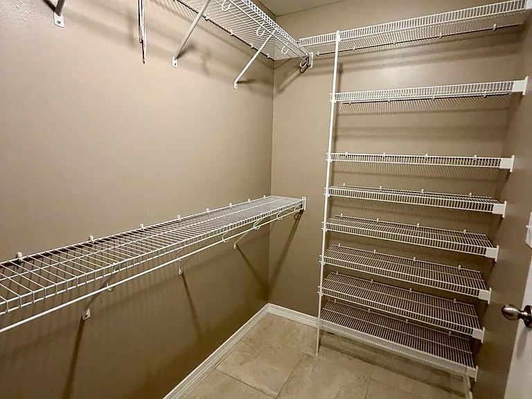 500 Baywood Ct — Photo 15