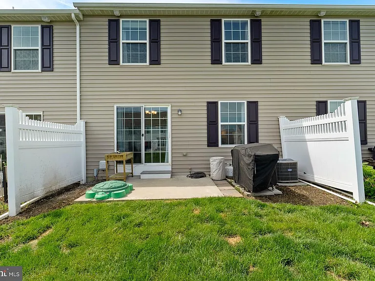 537 Brookwood Dr — Photo 18