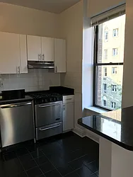 Rented by Metropolis Real Estate of Manhattan