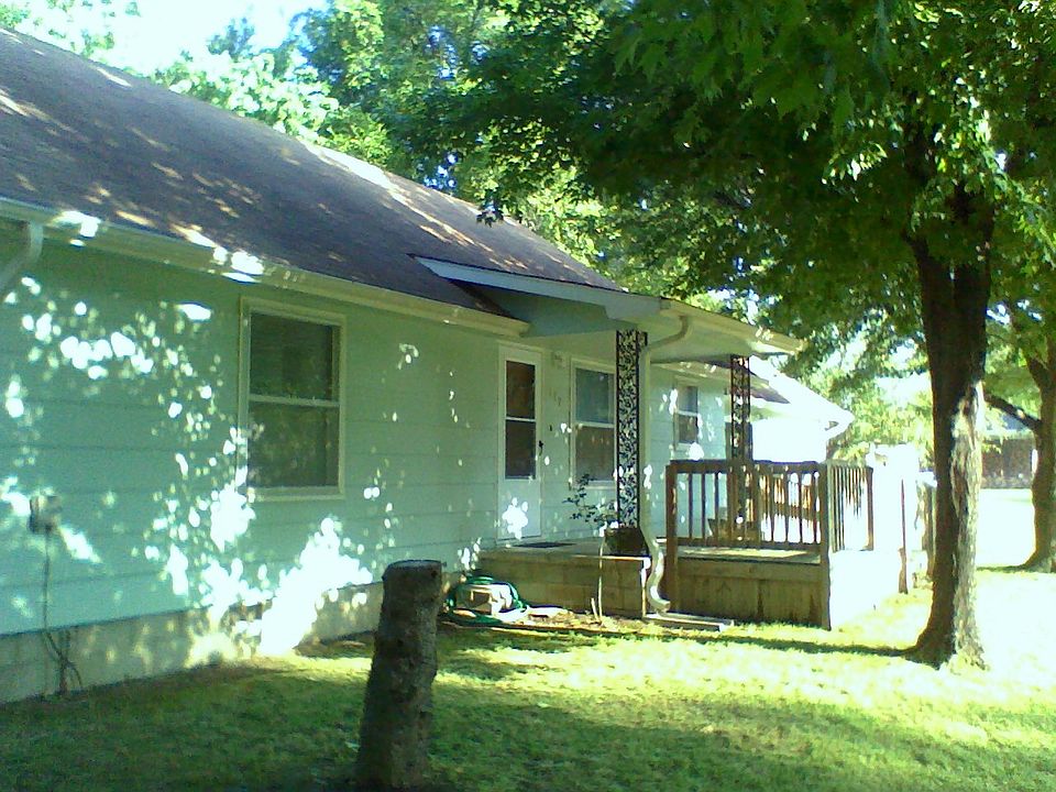 117 S 8th St, Chetopa, KS 67336 Zillow