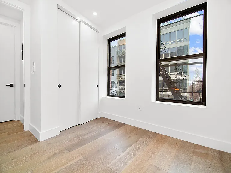 6 Avenue B #3 — Photo 6