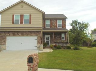 805 Bluff Ridge Ln, Shiloh, IL 62221