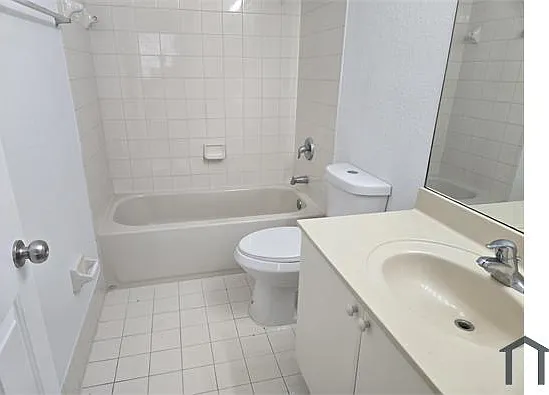 1407 SE 24th Ct — Photo 8