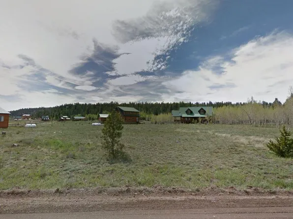 4155 N Butch Cassidy Ln, Alton, UT 84710