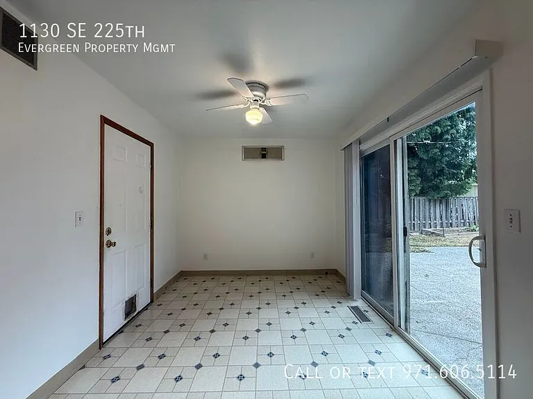 1130 SE 225th Ave — Photo 20