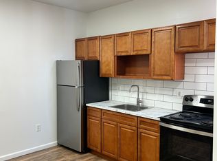 6211 Market St FLOOR 3, Philadelphia, PA 19139