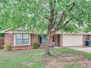 2036 Gerrie St, Midwest City, OK 73130