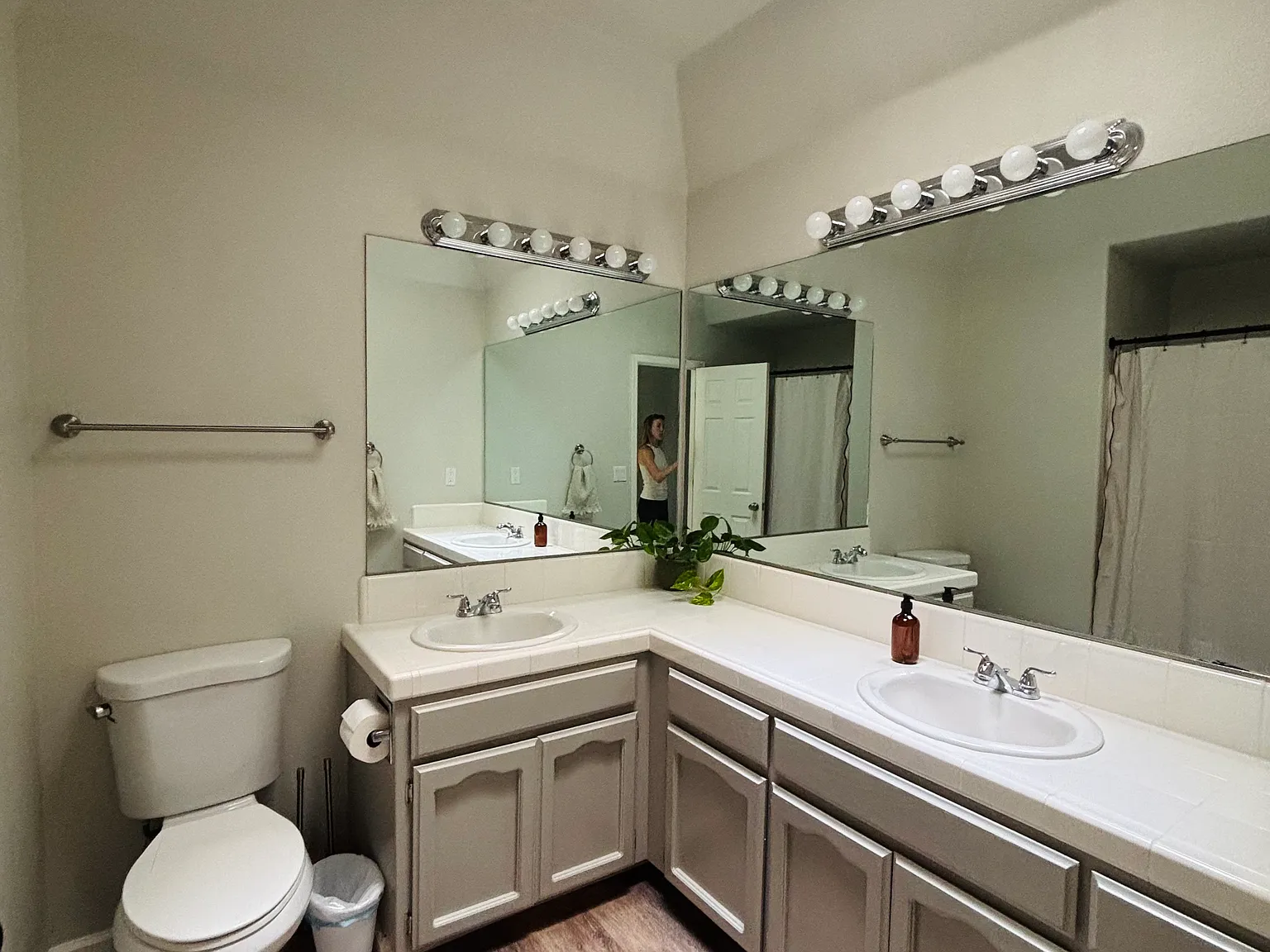 4 bed, 1842 sqft, $850 — Photo 3
