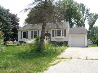 635 E Vine St, Rensselaer, IN 47978