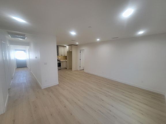 2nd image of 20927 Hart St