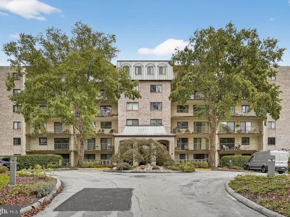 1000 Putnam Blvd APT 205, Wallingford, PA 19086