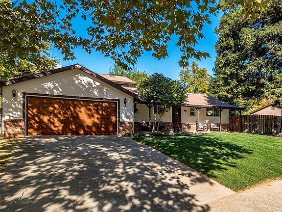 3rd image of 8801 Piedra Way