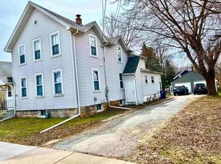 643 1st St, Menasha, WI 54952