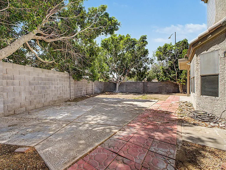 15169 N 90th Ln — Photo 34