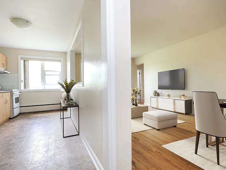 825 Corydon Ave — Photo 17