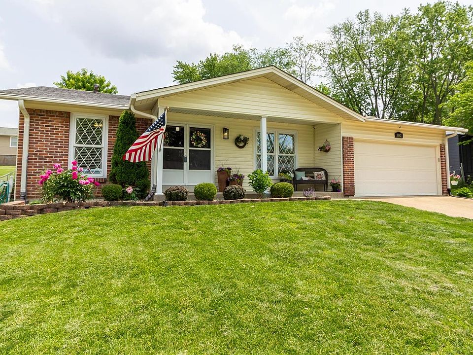 3082 Donnycave Ln, Maryland Heights, MO 63043 Zillow