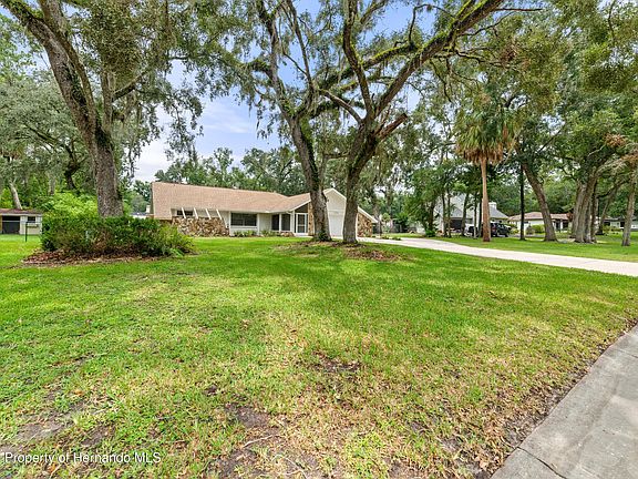 5th image of 1294 Candlelight Blvd