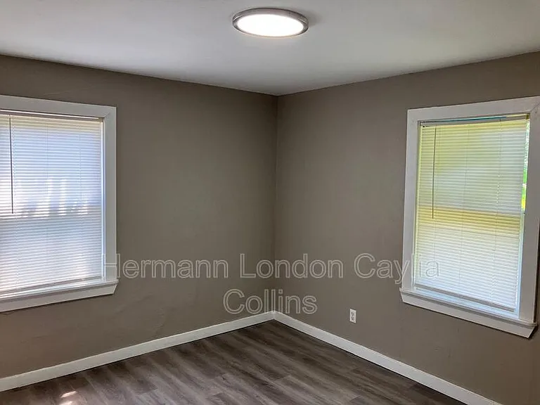 9859 Vickie Pl — Photo 6