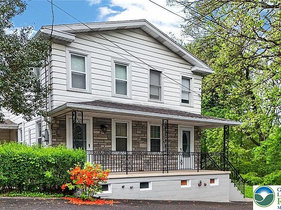 2nd image of 162 School St