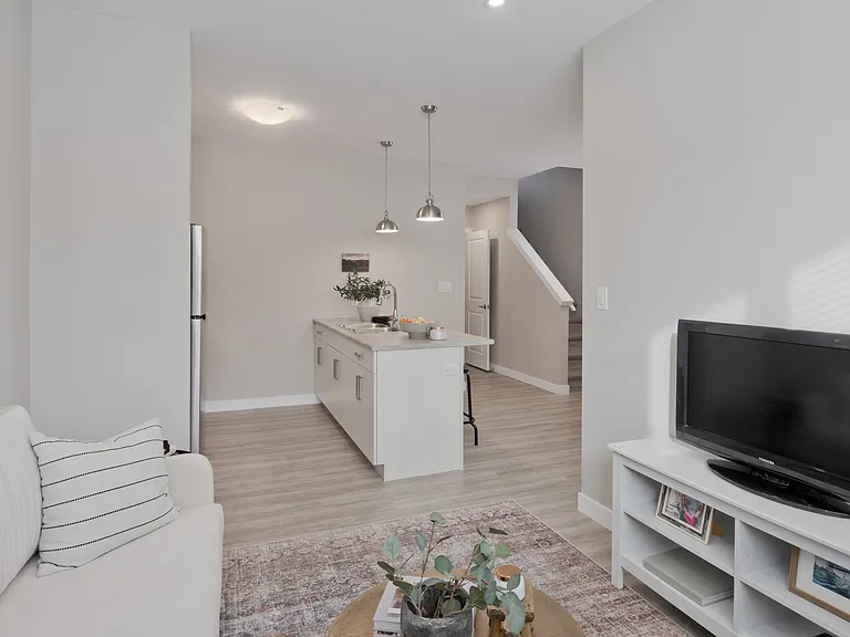 51 Edgemont Pl — Photo 23