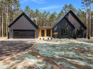 1928 Cascade Trl, Traverse City, MI 49685