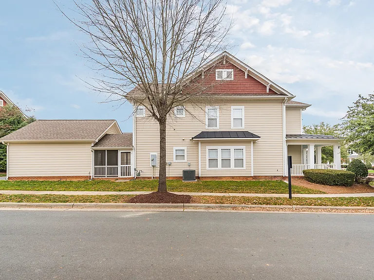 2301 Bonterra Blvd — Photo 3