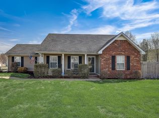 1401 Azure Way, Murfreesboro, TN 37128