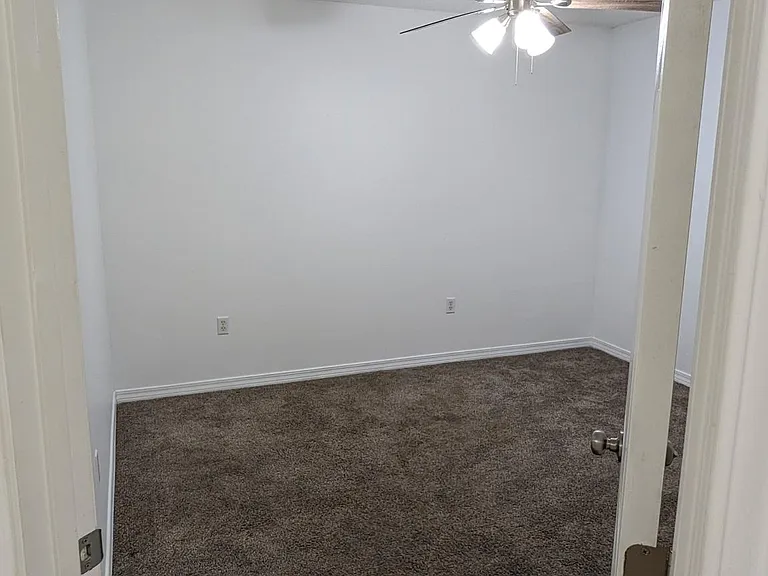 3892 Mesa Rd — Photo 16
