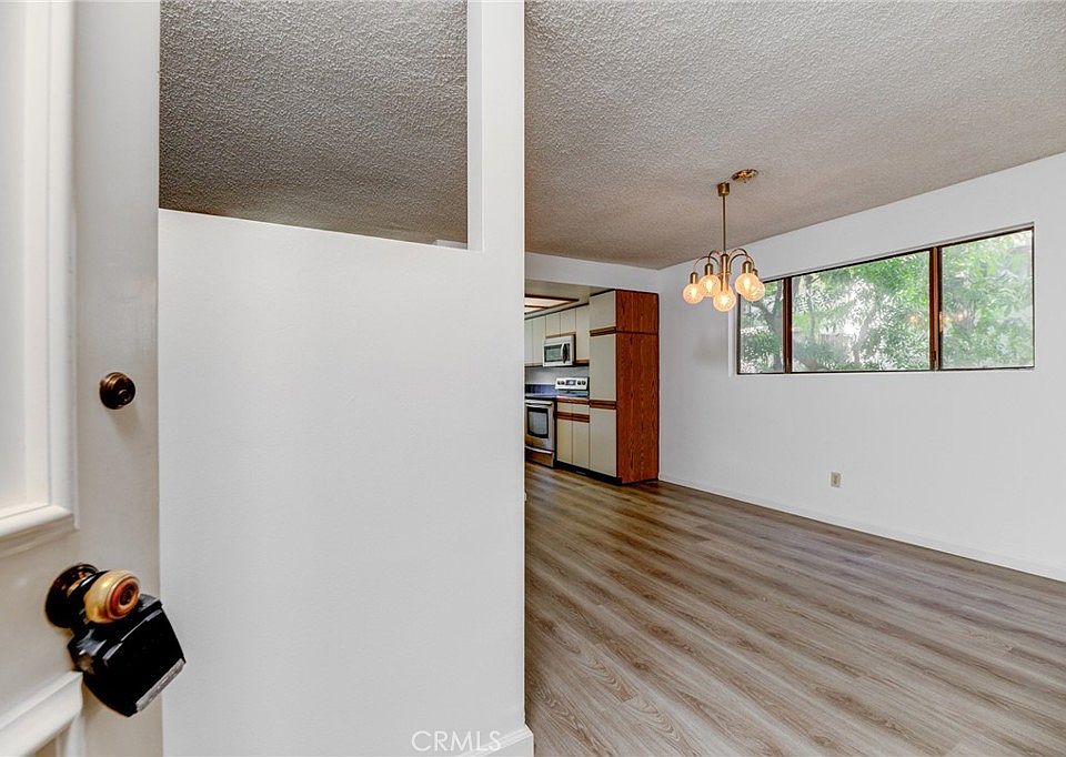1st image of 5000 S Centinela Ave APT 242