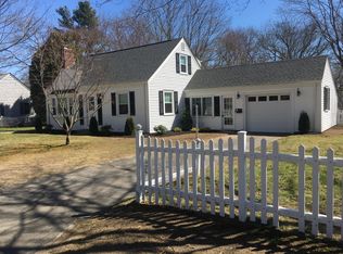 6 Houghton St, Barrington, RI 02806