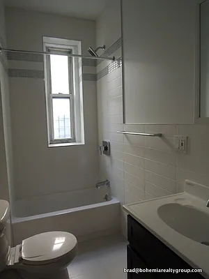 Rented by Bohemia Realty Group | media 37