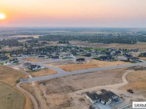3333 Granger St, Ammon, ID 83406