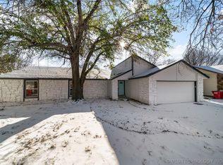 12008 E 88th Pl N, Owasso, OK 74055