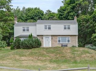 2285 Wyland Ave, Allison Park, PA 15101