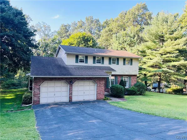 280 Spring Valley Rd, Easton, PA 18042