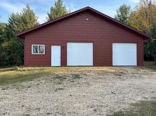 S4718 Prairie View Dr, Reedsburg, WI 53959