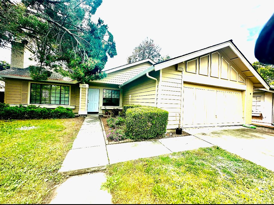 1st image of 108 Destry Ct