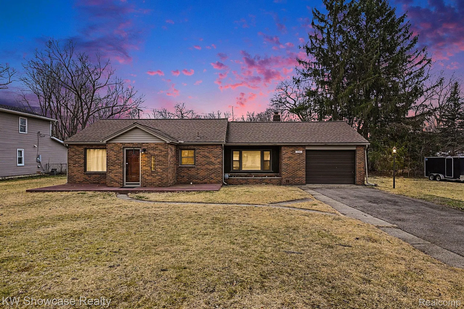 1690 Marylestone Dr photo 1