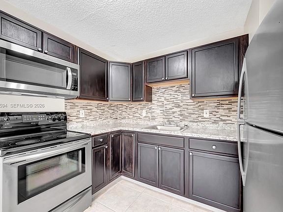 2nd image of 2610 Riverland Dr #A