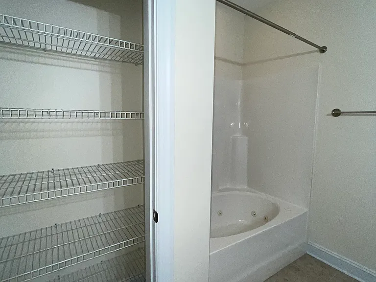 212 Fountainhead Ln #103 — Photo 27