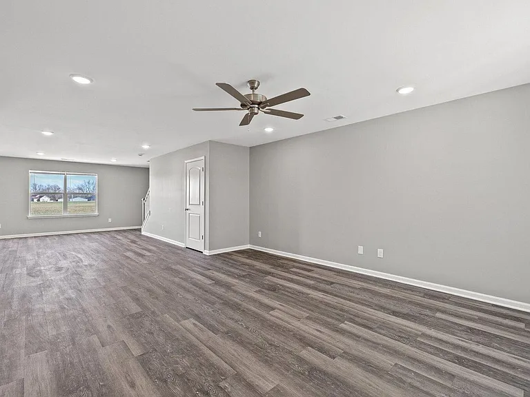 6068 Arbor Wds Way — Photo 4