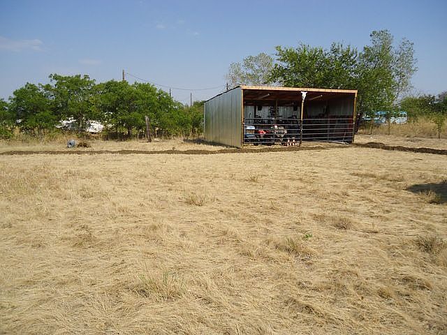 2nd image of 8954 Lamar St