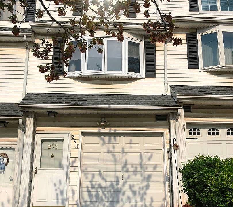 1st image of 293 Bartlett Ave