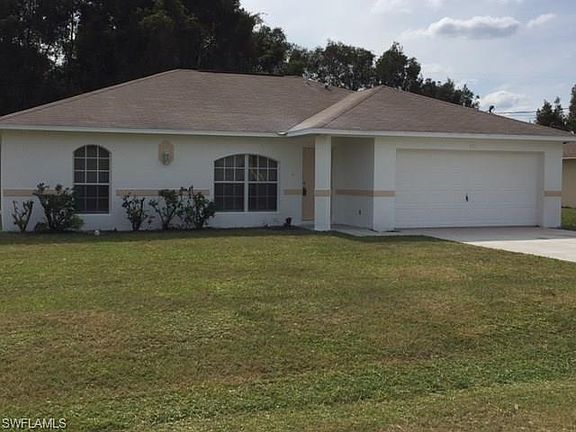 2nd image of 771 Arundel Cir