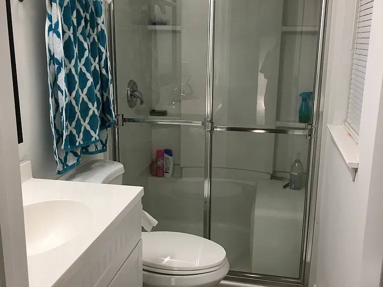 1210 Curtis Ave — Photo 3