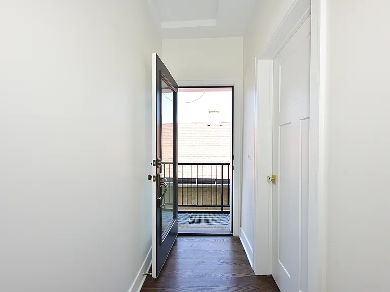 Front Apt - Fire Escape Exterior Door