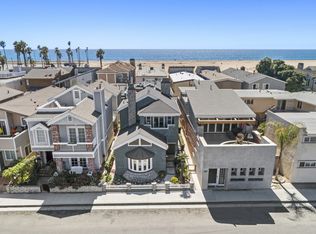 409 E Balboa Blvd, Newport Beach, CA 92661