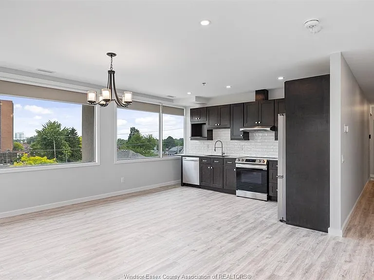 1500 Ouellette Ave #402 — Photo 19