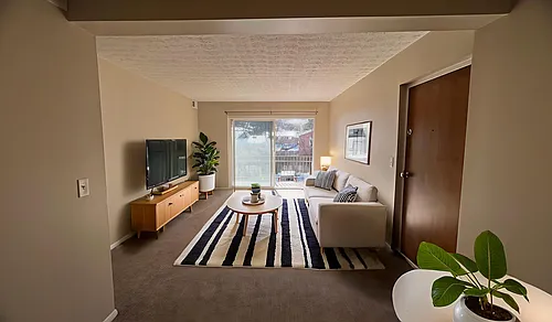 2905 Linwood Ave #16 Photo 1