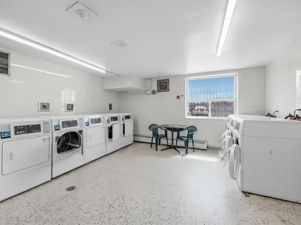 2070 Camilla Road, 2070 Camilla Rd, Mississauga, ON L5A 2J7